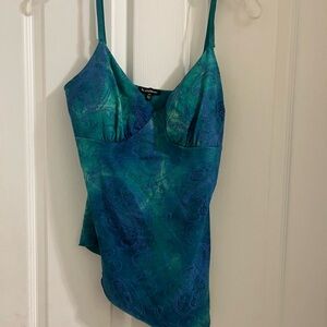 RARE Vintage Y2K 2000s Embellished Gem Lace Camisole